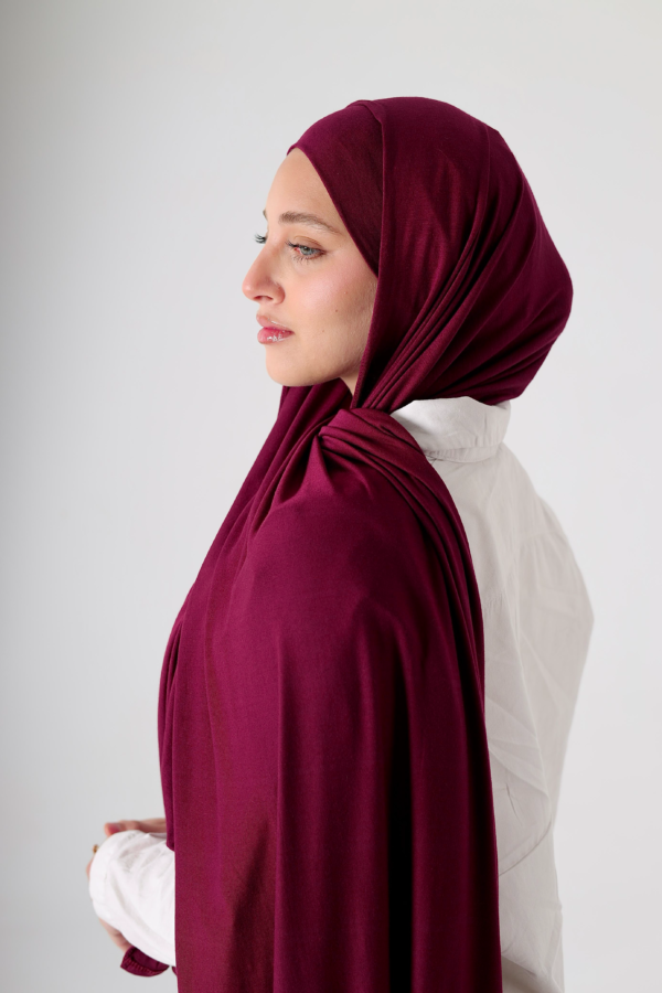 Burgundy Lycra Set - Image 2